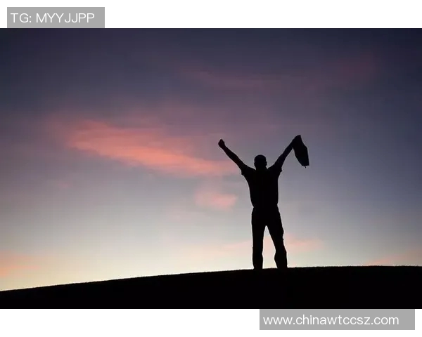 攀岩与人生的深度交融：陈军的挑战与坚持之路