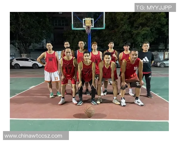 西安篮球队荣登篮球战术排行榜第二名展现强劲实力与团队合作精神 西安篮球队荣登篮球战术排行榜第二名展现强劲实力与团队合作精神