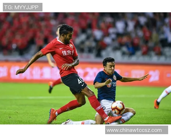 北京人和迎战深圳队全力争胜期待精彩对决与球迷共庆足球盛宴