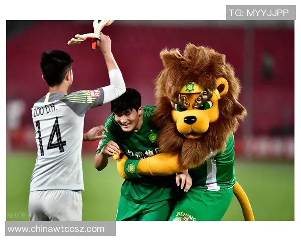 贝兹尔与朗斯比赛改期引发球迷热议赛事安排及影响分析