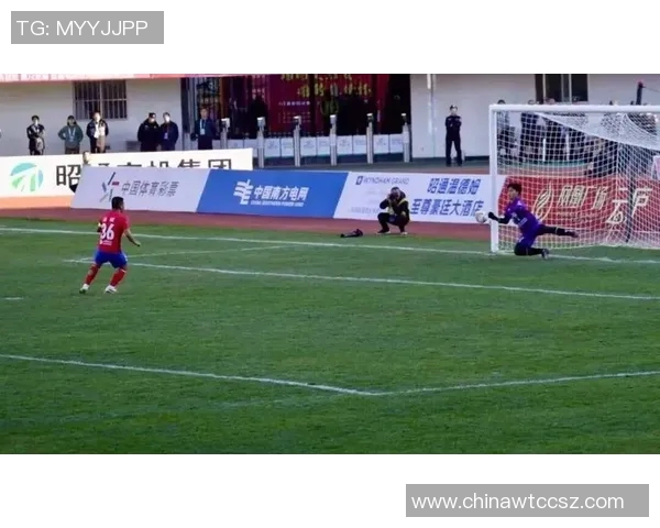 保定容大迎战大连超越期待精彩对决展现足球魅力与激情