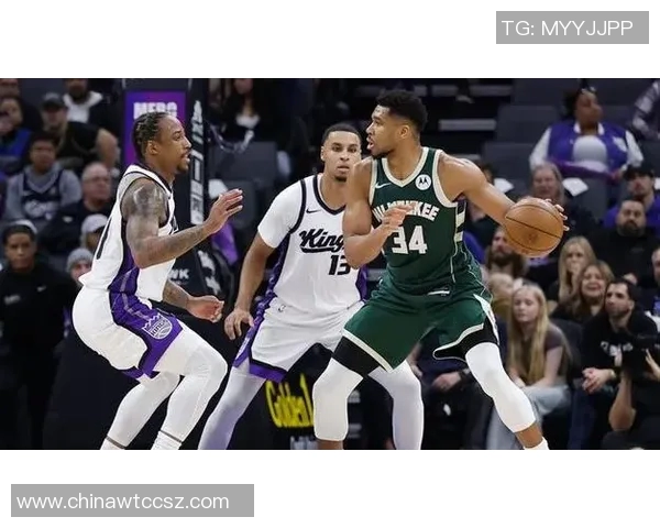 2021年NBA国王队与雄鹿队精彩对决回顾与分析