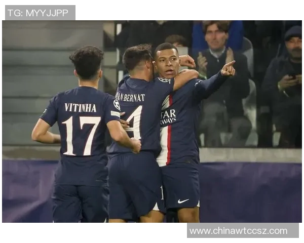 巴黎圣日耳曼迎战皇家马德里谁能在欧冠赛场笑到最后