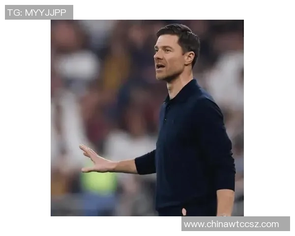 哈维阿隆索退役后新篇章将执教皇马青年队开启足球生涯新阶段