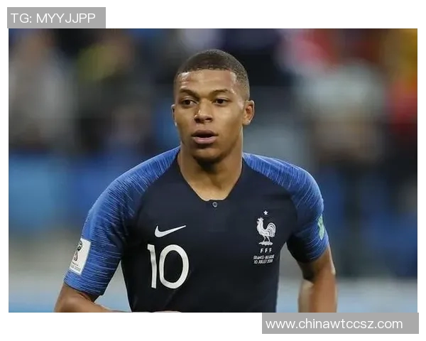 姆巴佩:从天才少年到足球巨星的成长之路与未来展望 姆巴佩:从天才少年到足球巨星的成长之路与未来展望